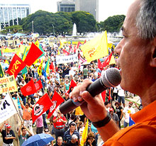 {052EF107-68F8-41AD-A8D6-0E0D9D2A1F64}_2009dez09_ze220dfjpg